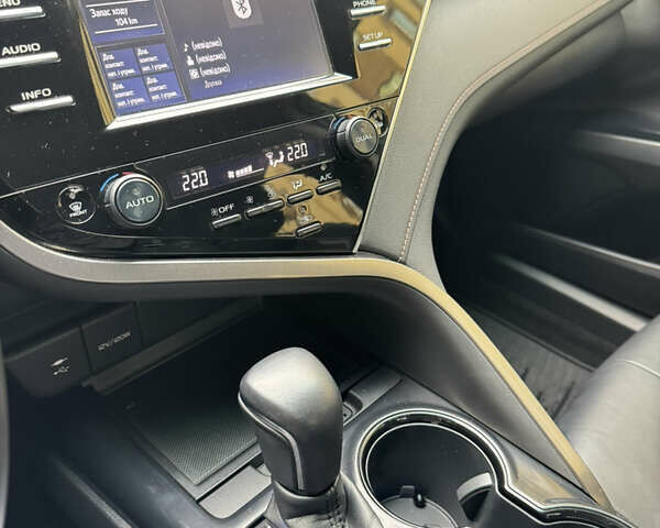 Білий Тойота Камрі, об'ємом двигуна 2.49 л та пробігом 80 тис. км за 21900 $, фото 35 на Automoto.ua