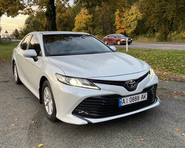 Білий Тойота Камрі, об'ємом двигуна 2.49 л та пробігом 150 тис. км за 21999 $, фото 6 на Automoto.ua