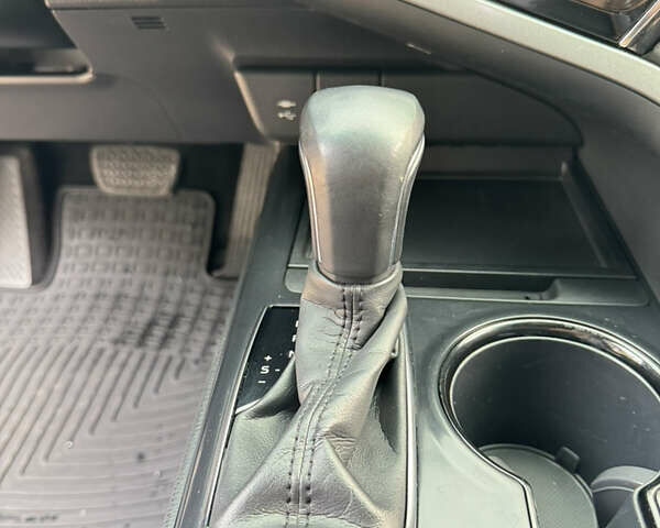 Білий Тойота Камрі, об'ємом двигуна 2.49 л та пробігом 80 тис. км за 21900 $, фото 24 на Automoto.ua