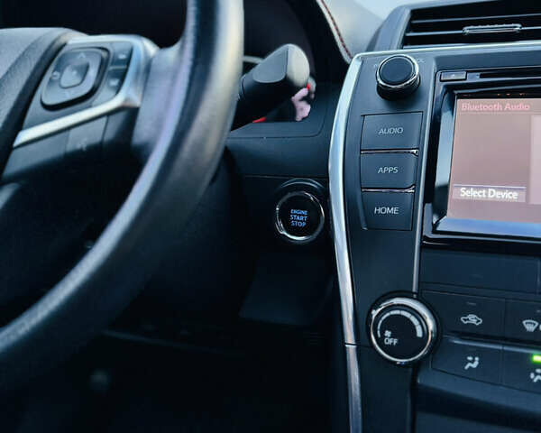 Белый Тойота Камри, объемом двигателя 2.49 л и пробегом 78 тыс. км за 17900 $, фото 9 на Automoto.ua
