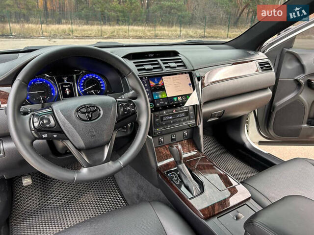 Белый Тойота Камри, объемом двигателя 2.49 л и пробегом 119 тыс. км за 20555 $, фото 16 на Automoto.ua