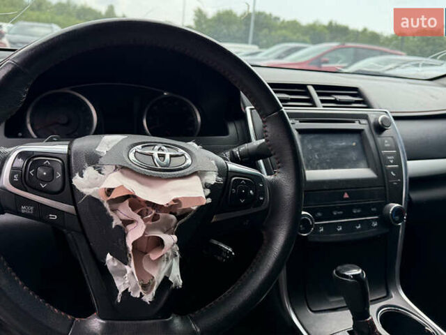 Белый Тойота Камри, объемом двигателя 2.5 л и пробегом 140 тыс. км за 11400 $, фото 7 на Automoto.ua