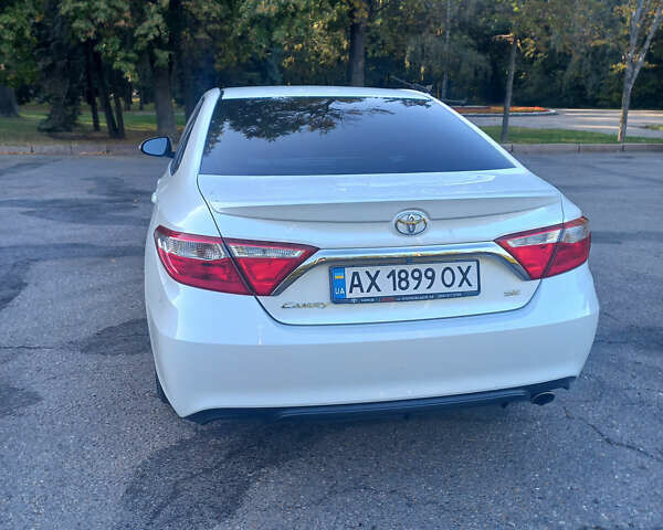 Білий Тойота Камрі, об'ємом двигуна 2.5 л та пробігом 93 тис. км за 16850 $, фото 3 на Automoto.ua