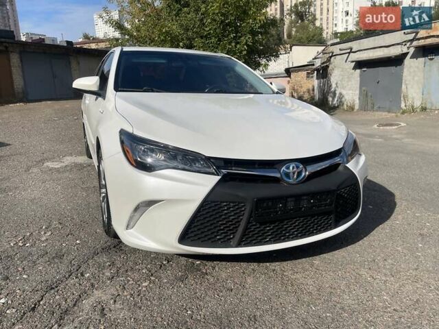 Тойота Камри 2017 в Киеве на Automoto.ua Белый Тойота Камри, объемом двигателя 2.5 л и пробегом 158 тыс. км за 15900 $, фото 17 на Automoto.ua