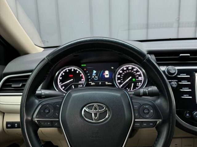 Белый Тойота Камри, объемом двигателя 2.5 л и пробегом 159 тыс. км за 17800 $, фото 18 на Automoto.ua