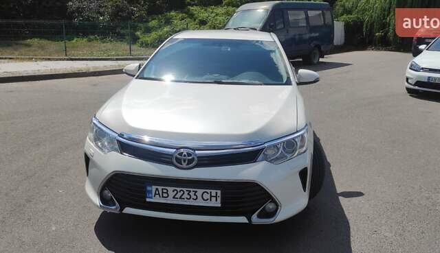 Білий Тойота Камрі, об'ємом двигуна 2.5 л та пробігом 194 тис. км за 19900 $, фото 22 на Automoto.ua