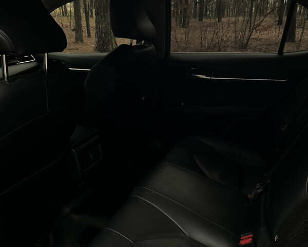 Белый Тойота Камри, объемом двигателя 2.49 л и пробегом 152 тыс. км за 21000 $, фото 22 на Automoto.ua