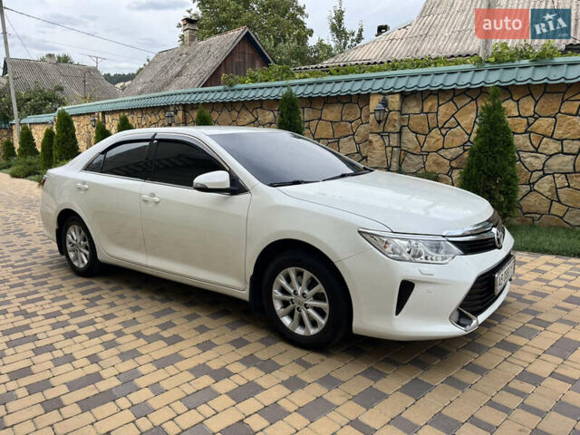 Білий Тойота Камрі, об'ємом двигуна 2.49 л та пробігом 165 тис. км за 15900 $, фото 23 на Automoto.ua