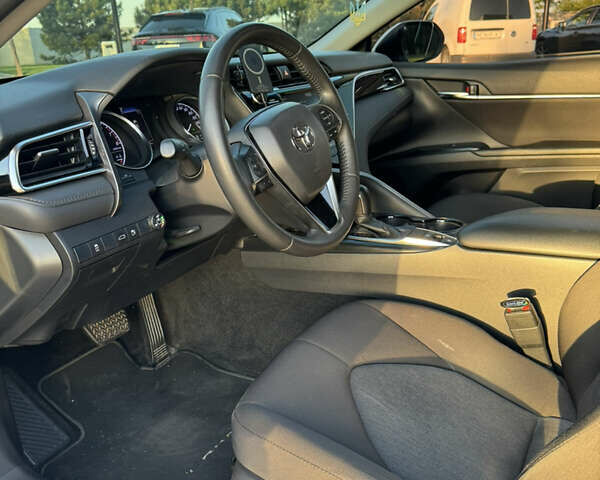 Белый Тойота Камри, объемом двигателя 2.49 л и пробегом 122 тыс. км за 21400 $, фото 17 на Automoto.ua