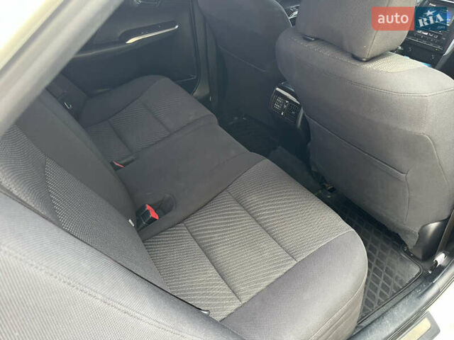 Білий Тойота Камрі, об'ємом двигуна 2.49 л та пробігом 165 тис. км за 15900 $, фото 34 на Automoto.ua