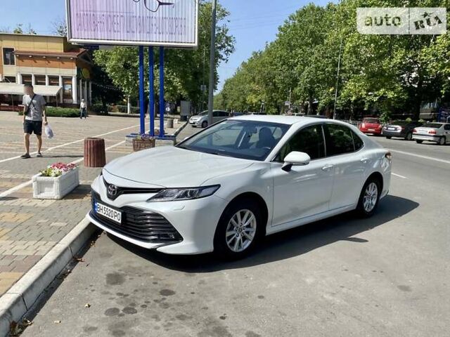 Білий Тойота Камрі, об'ємом двигуна 2.49 л та пробігом 75 тис. км за 22900 $, фото 1 на Automoto.ua