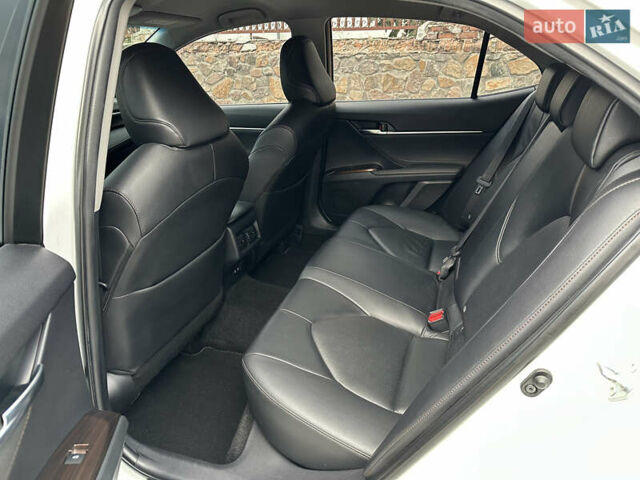 Білий Тойота Камрі, об'ємом двигуна 2.49 л та пробігом 160 тис. км за 23400 $, фото 13 на Automoto.ua