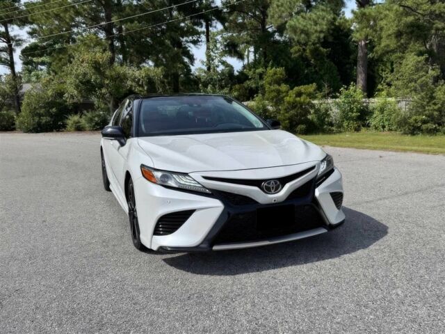 Білий Тойота Камрі, об'ємом двигуна 2.5 л та пробігом 46 тис. км за 8500 $, фото 1 на Automoto.ua