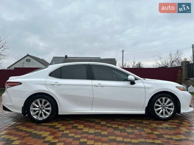 Білий Тойота Камрі, об'ємом двигуна 2.49 л та пробігом 110 тис. км за 20200 $, фото 9 на Automoto.ua