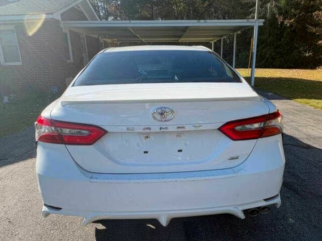 Белый Тойота Камри, объемом двигателя 2.5 л и пробегом 47 тыс. км за 24500 $, фото 4 на Automoto.ua