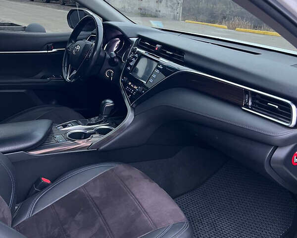 Білий Тойота Камрі, об'ємом двигуна 2.49 л та пробігом 89 тис. км за 22000 $, фото 70 на Automoto.ua