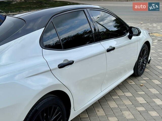 Білий Тойота Камрі, об'ємом двигуна 2.49 л та пробігом 166 тис. км за 21999 $, фото 9 на Automoto.ua