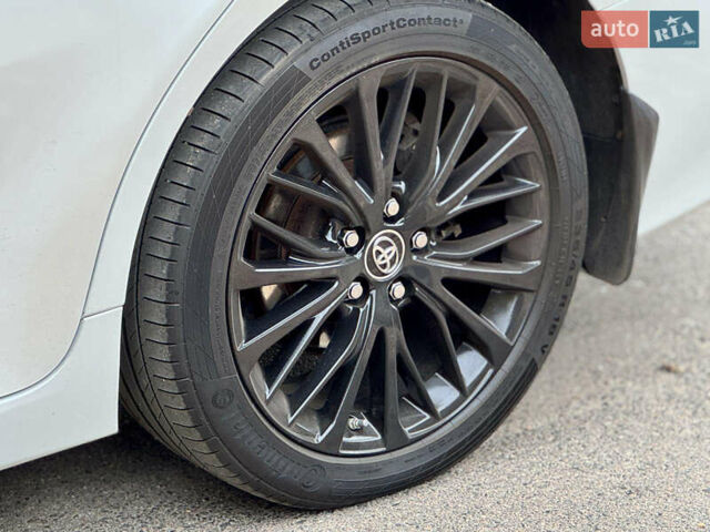 Білий Тойота Камрі, об'ємом двигуна 2.49 л та пробігом 166 тис. км за 21999 $, фото 26 на Automoto.ua