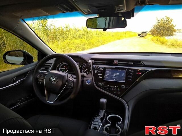 Белый Тойота Камри, объемом двигателя 2.5 л и пробегом 101 тыс. км за 24500 $, фото 6 на Automoto.ua