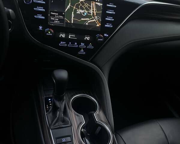 Белый Тойота Камри, объемом двигателя 2.49 л и пробегом 125 тыс. км за 25500 $, фото 9 на Automoto.ua