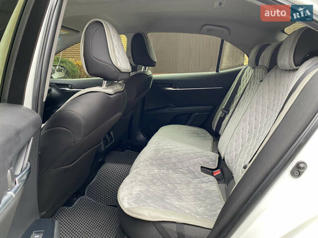 Білий Тойота Камрі, об'ємом двигуна 2.5 л та пробігом 107 тис. км за 22500 $, фото 19 на Automoto.ua