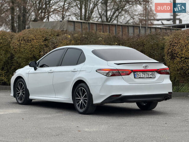 Білий Тойота Камрі, об'ємом двигуна 2.49 л та пробігом 158 тис. км за 22777 $, фото 16 на Automoto.ua