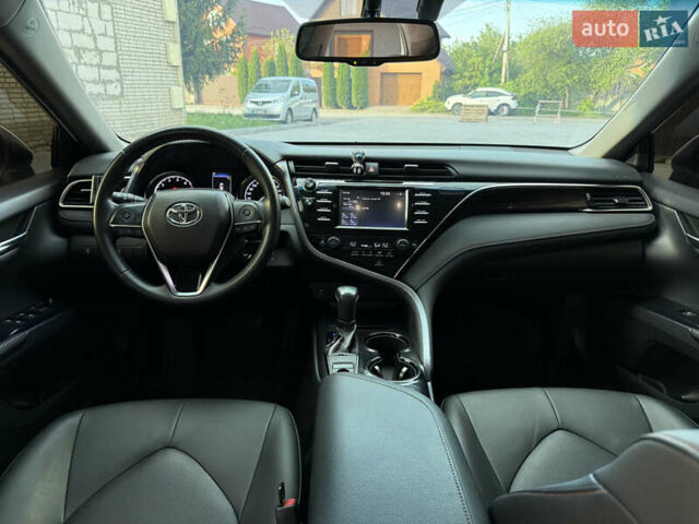 Белый Тойота Камри, объемом двигателя 2.49 л и пробегом 175 тыс. км за 21500 $, фото 13 на Automoto.ua