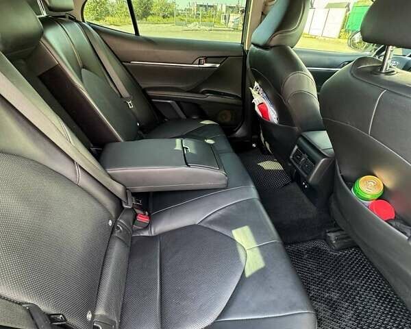 Белый Тойота Камри, объемом двигателя 2.49 л и пробегом 153 тыс. км за 19800 $, фото 12 на Automoto.ua