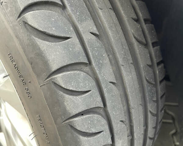 Белый Тойота Камри, объемом двигателя 2.49 л и пробегом 143 тыс. км за 17600 $, фото 26 на Automoto.ua