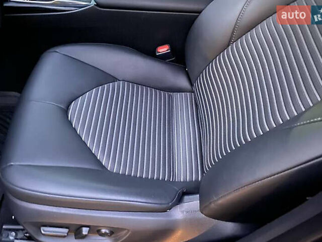 Білий Тойота Камрі, об'ємом двигуна 2.49 л та пробігом 95 тис. км за 19400 $, фото 6 на Automoto.ua