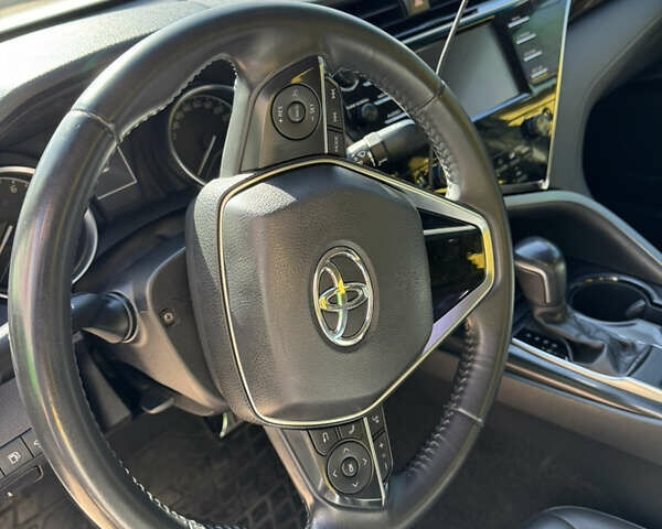 Белый Тойота Камри, объемом двигателя 2.49 л и пробегом 157 тыс. км за 22900 $, фото 15 на Automoto.ua