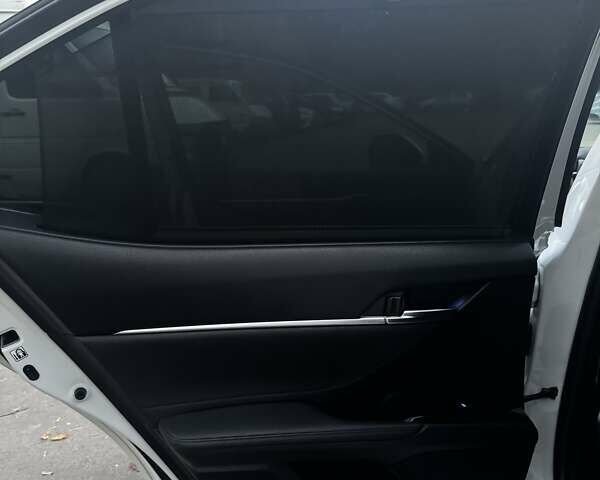 Белый Тойота Камри, объемом двигателя 2.49 л и пробегом 125 тыс. км за 25500 $, фото 15 на Automoto.ua