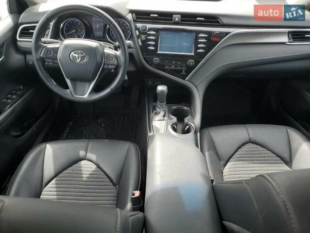 Білий Тойота Камрі, об'ємом двигуна 2.49 л та пробігом 77 тис. км за 6000 $, фото 6 на Automoto.ua