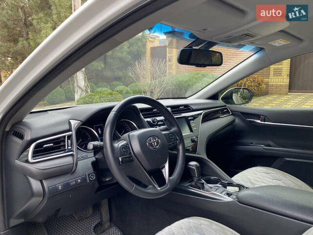 Білий Тойота Камрі, об'ємом двигуна 2.5 л та пробігом 107 тис. км за 22500 $, фото 14 на Automoto.ua