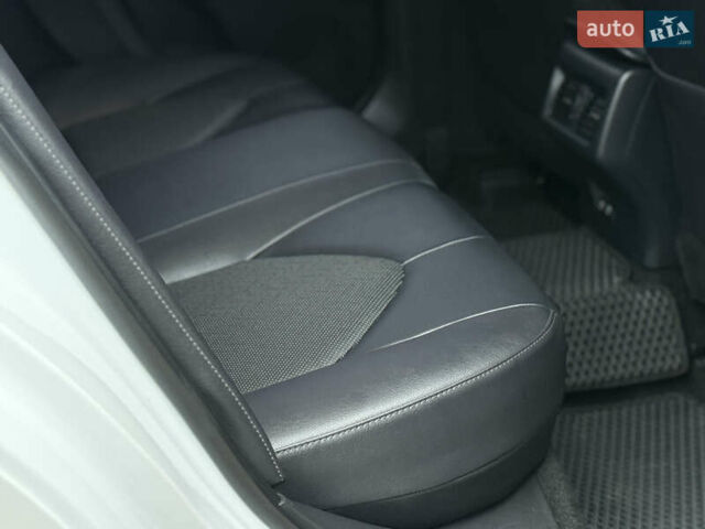 Білий Тойота Камрі, об'ємом двигуна 2.49 л та пробігом 158 тис. км за 22777 $, фото 33 на Automoto.ua