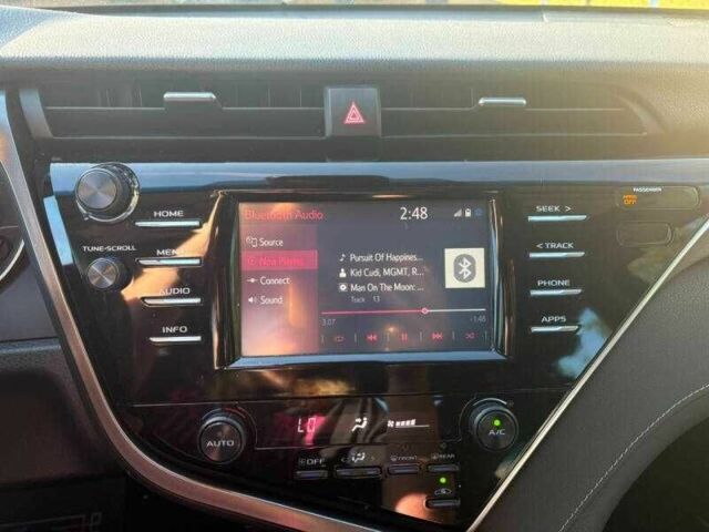 Белый Тойота Камри, объемом двигателя 2.5 л и пробегом 47 тыс. км за 24500 $, фото 7 на Automoto.ua