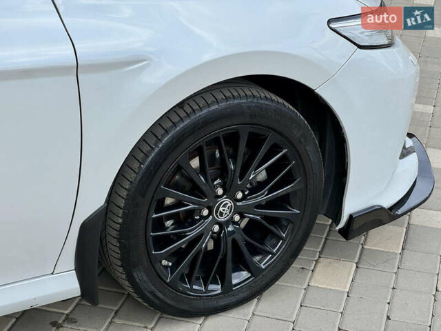 Білий Тойота Камрі, об'ємом двигуна 2.49 л та пробігом 166 тис. км за 21999 $, фото 16 на Automoto.ua