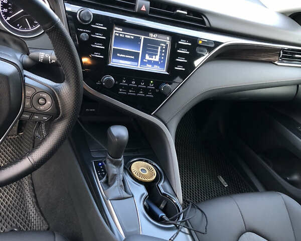 Білий Тойота Камрі, об'ємом двигуна 2.49 л та пробігом 132 тис. км за 16500 $, фото 11 на Automoto.ua