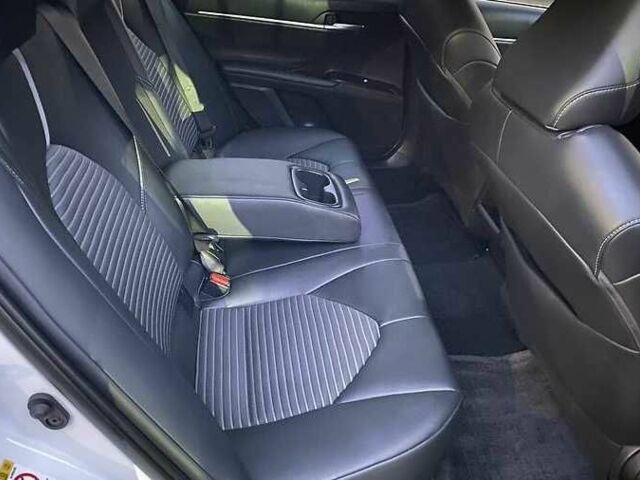 Білий Тойота Камрі, об'ємом двигуна 2.5 л та пробігом 95 тис. км за 17400 $, фото 11 на Automoto.ua