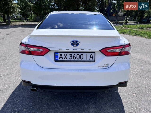Білий Тойота Камрі, об'ємом двигуна 2.5 л та пробігом 108 тис. км за 22500 $, фото 3 на Automoto.ua