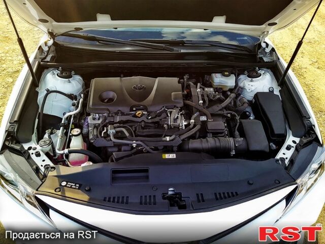 Белый Тойота Камри, объемом двигателя 2.5 л и пробегом 101 тыс. км за 24500 $, фото 7 на Automoto.ua