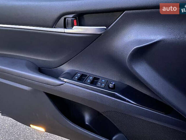 Білий Тойота Камрі, об'ємом двигуна 2.49 л та пробігом 95 тис. км за 19400 $, фото 4 на Automoto.ua