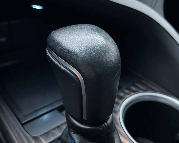 Білий Тойота Камрі, об'ємом двигуна 2.49 л та пробігом 89 тис. км за 22000 $, фото 7 на Automoto.ua