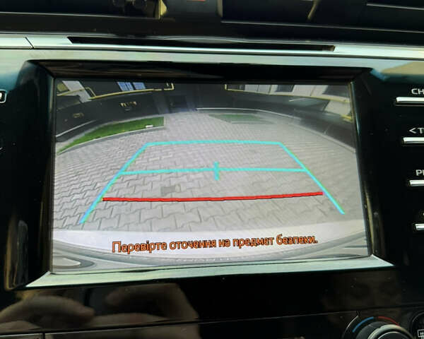 Белый Тойота Камри, объемом двигателя 2.49 л и пробегом 175 тыс. км за 21500 $, фото 26 на Automoto.ua