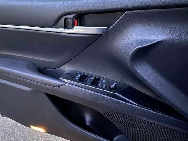 Білий Тойота Камрі, об'ємом двигуна 2.5 л та пробігом 95 тис. км за 17400 $, фото 4 на Automoto.ua