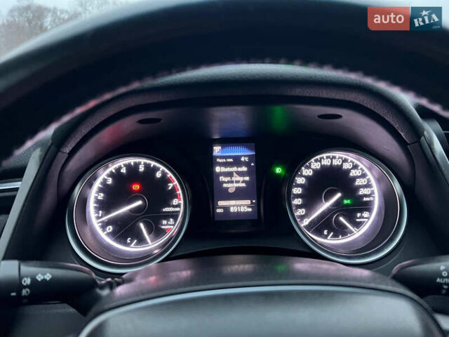 Білий Тойота Камрі, об'ємом двигуна 2.49 л та пробігом 89 тис. км за 22000 $, фото 59 на Automoto.ua