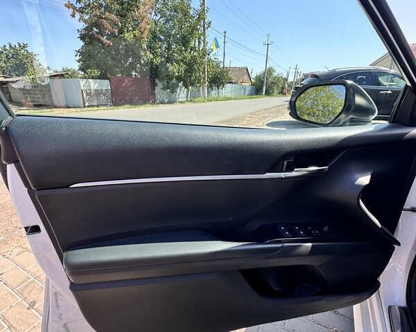 Білий Тойота Камрі, об'ємом двигуна 2.49 л та пробігом 91 тис. км за 20000 $, фото 12 на Automoto.ua