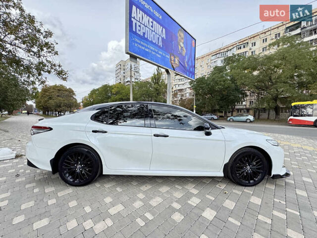 Білий Тойота Камрі, об'ємом двигуна 2.49 л та пробігом 166 тис. км за 21999 $, фото 7 на Automoto.ua