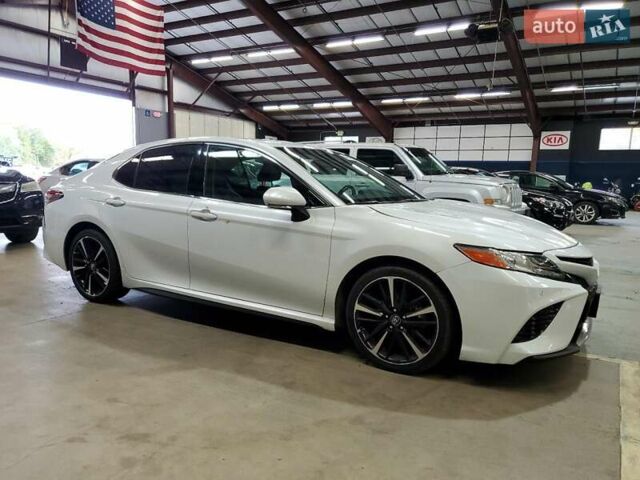 Білий Тойота Камрі, об'ємом двигуна 2.49 л та пробігом 116 тис. км за 6500 $, фото 3 на Automoto.ua