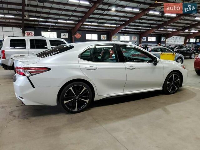 Білий Тойота Камрі, об'ємом двигуна 2.49 л та пробігом 116 тис. км за 6500 $, фото 2 на Automoto.ua